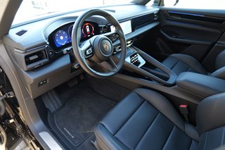 Porsche Macan Electric 4 - foto 9