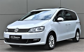 Volkswagen Sharan Comfortline DSG 7-Sitzer Standhei./Pano/Xenon/AHK/El. Schiebetüren