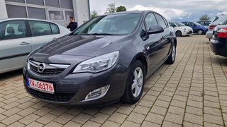 Opel Astra J 1.6 CDTI Sports Tourer used buy in Zimmern ob