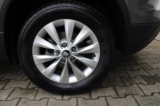 Skoda Karoq Drive 2.0 TDI DSG 4x4 EU - bilder 4
