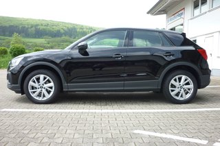 Audi Q2 30 TFSI AHK | Navi | LED - photo 2