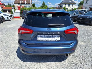 Ford Focus Turnier 1.0 EcoB. C&C Navi LED Key-Free Winter-P. Alus - bilder 2