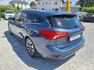 Ford Focus Turnier 1.0 EcoB. C&C Navi LED Key-Free Winter-P. Alus - bilder 3