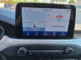 Ford Focus Turnier 1.0 EcoB. C&C Navi LED Key-Free Winter-P. Alus - bilder 7