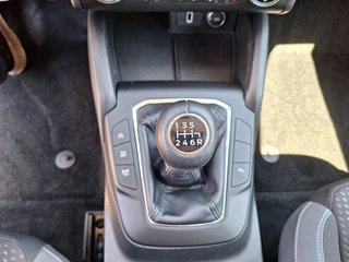 Ford Focus Turnier 1.0 EcoB. C&C Navi LED Key-Free Winter-P. Alus - bilder 17