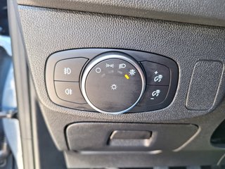 Ford Focus Turnier 1.0 EcoB. C&C Navi LED Key-Free Winter-P. Alus - bilder 21