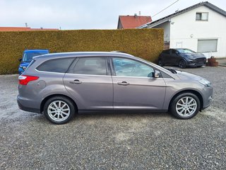 Ford Focus Turnier 1.6 150PS Winter-P. PPS V+H Champ.Edition - bilder 1