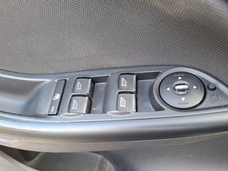 Ford Focus Turnier 1.6 150PS Winter-P. PPS V+H Champ.Edition - bilder 18