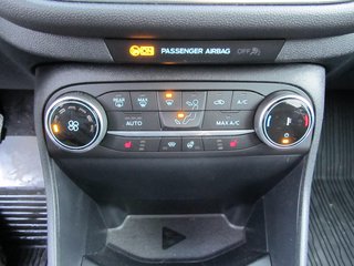 Ford Fiesta Titanium 1.0 MHEV LED DAB PPS Hi Winter-P. - bilder 10