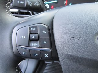 Ford Fiesta Titanium 1.0 MHEV LED DAB PPS Hi Winter-P. - bilder 13