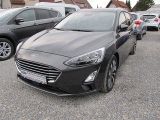 Ford Focus Turnier 1,5 EcoB C&C Navi Panorama-Dach Winter-P. - bilder 1