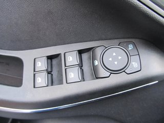 Ford Fiesta ST-Line 1.0 MHEV LED DAB PPS Hi Winter-P. Klimaaut. - bilder 18