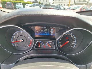 Ford Focus RS 2.3 AWD HJS Recaro Brembo Tempomat Winter-P. DAB Navi - foto 18