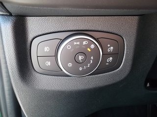 Ford Tourneo Courier 1.0 Titanium Aut. LED Winter-P. Key-Free Tempomat - bilder 16