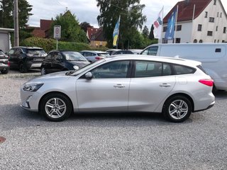 Ford Focus Turnier 1.0 C&C ACC LED Key-Free Elektr. Heckklappe Cool & Connect - bilder 4