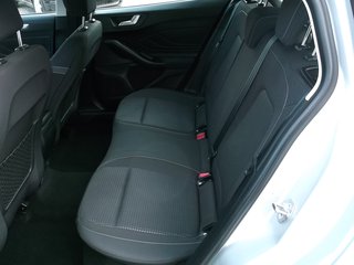 Ford Focus Turnier 1.0 C&C ACC LED Key-Free Elektr. Heckklappe Cool & Connect - bilder 13