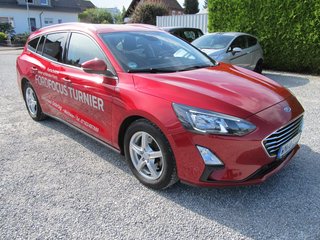 Ford Focus Turnier Titanium 1.5 Aut. Easy-Parking-P. LED elektr. Heckk. Winter-P. - bilder 5