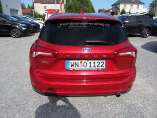 Ford Focus Turnier Titanium 1.5 Aut. Easy-Parking-P. LED elektr. Heckk. Winter-P. - bilder 2