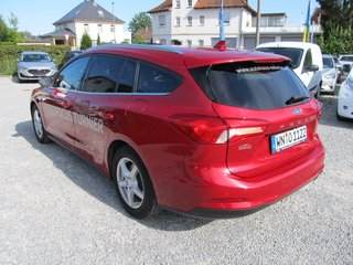 Ford Focus Turnier Titanium 1.5 Aut. Easy-Parking-P. LED elektr. Heckk. Winter-P. - bilder 4