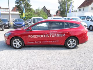 Ford Focus Turnier Titanium 1.5 Aut. Easy-Parking-P. LED elektr. Heckk. Winter-P. - bilder 1