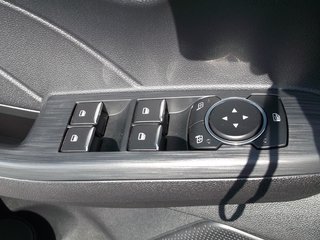 Ford Kuga 2.5 PHEV Plug-In Hybrid Cool & Connect Navi DAB - bilder 17
