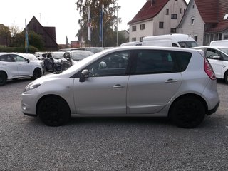 Renault Scenic III 1.6 dCi BOSE Edition AHK Navi Alu Rückfahrkamera Tempomat - foto 4