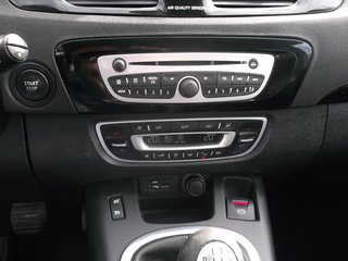 Renault Scenic III 1.6 dCi BOSE Edition AHK Navi Alu Rückfahrkamera Tempomat - foto 13