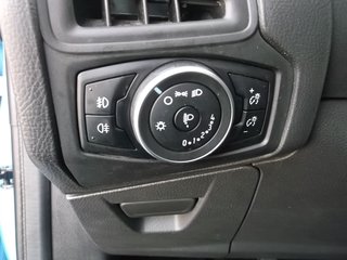 Ford Focus Turnier 1.5 TDCi AHK Navi Winter-P. Business - bilder 17