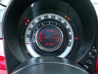 Fiat 500 DolceVita 1.0 Hybrid GSE DAB Glasdach Tempomat Teilleder - bilder 11