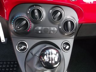 Fiat 500 DolceVita 1.0 Hybrid GSE DAB Glasdach Tempomat Teilleder - bilder 13