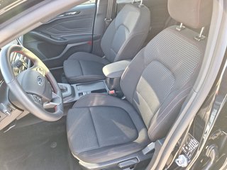 Ford Focus Turnier 1.0 ST-Line X Aut. Matrix-LED AHK Pano Winter Navi DAB  X - foto 2