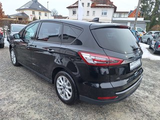 Ford S-MAX 2.0 Aut AHK abn Navi DAB Rückf-Kamera PPDS v+h Sitzheizung - bilder 2