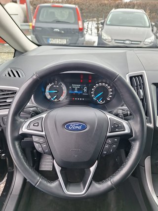 Ford S-MAX 2.0 Aut AHK abn Navi DAB Rückf-Kamera PPDS v+h Sitzheizung - bilder 7
