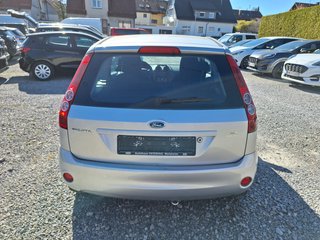 Ford Fiesta Style 1.3 Klima 3T 68TKM - bilder 2