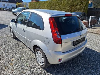 Ford Fiesta Style 1.3 Klima 3T 68TKM - bilder 3