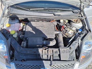 Ford Fiesta Style 1.3 Klima 3T 68TKM - bilder 10