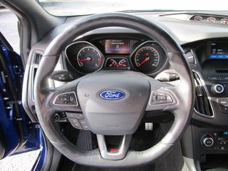 Ford Focus ST 2.0 Tempomat Easy-Driver-P. Winter-P. - bilder 7
