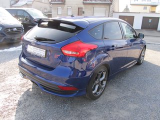 Ford Focus ST 2.0 Tempomat Easy-Driver-P. Winter-P. - bilder 26