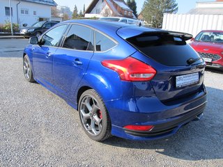 Ford Focus ST 2.0 Tempomat Easy-Driver-P. Winter-P. - bilder 2
