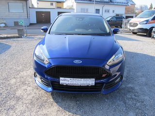 Ford Focus ST 2.0 Tempomat Easy-Driver-P. Winter-P. - bilder 23