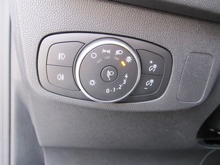 Ford Focus Turnier C&C, Navi, Rückf.Kamera, LED, Sitzheizung, Tempomat, PPS v+h - bilder 21
