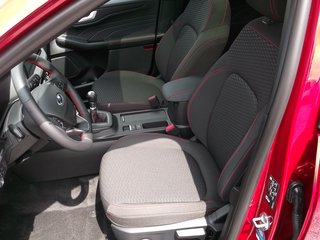 Ford Kuga ST-Line 1.5 AHK Panormadach LED DAB Tempomat - bilder 2