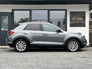 Volkswagen T-Roc Sport 4Motion Pano Navi Standheizung - bilder 5