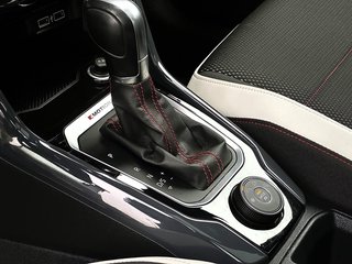Volkswagen T-Roc Sport 4Motion Pano Navi Standheizung - bilder 11