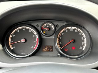 Opel Corsa D Selection - bilder 10