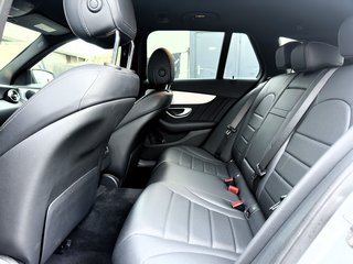 Mercedes-Benz C 180 T CGI Amg Line Night Paket Navi Leder LED - bilder 9