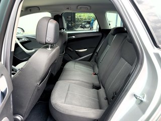 Opel Astra J Sports Tourer Navi Klima 1.HD Design Edition - bilder 11