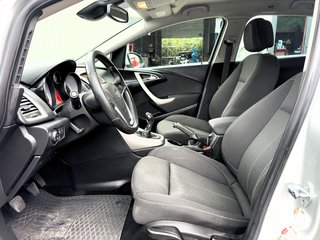 Opel Astra J Sports Tourer Navi Klima 1.HD Design Edition - bilder 10