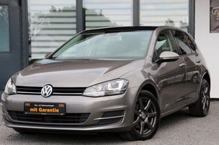 Volkswagen Golf VII Lim Pano Standheizung ACC Navi Xenon - foto 1