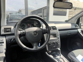 Mercedes-Benz A 160 5-türig Automatik/1.HD/Garantie - bilder 2
